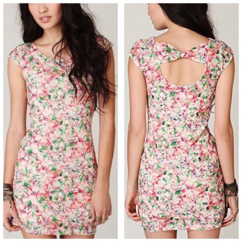 FREE PEOPLE Pink Lace Floral Bodycon Mini Dress